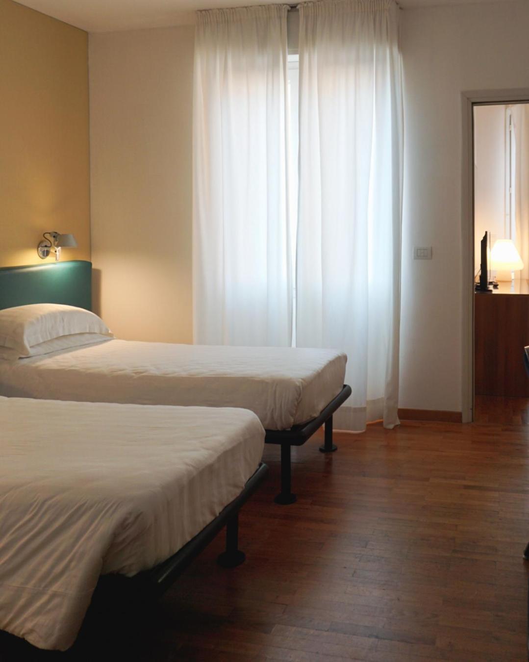 Mistral2 Hotel Oristano Exteriér fotografie